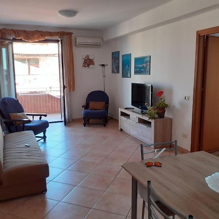 Apartmán A Casa Di Loretta Terrasini Exteriér fotografie