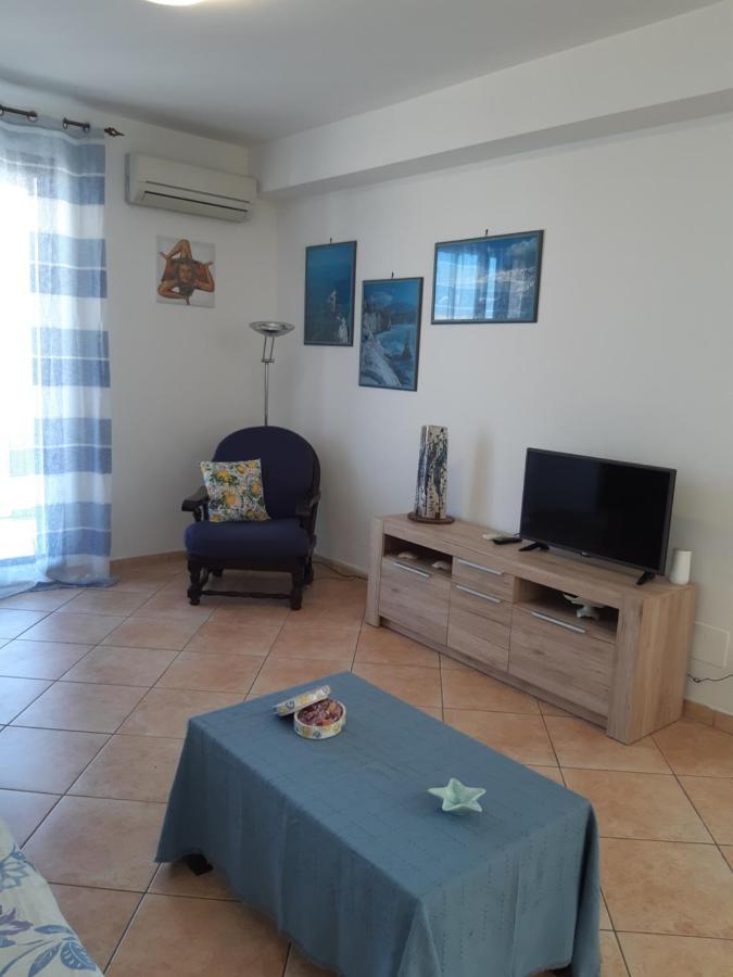 Apartmán A Casa Di Loretta Terrasini Exteriér fotografie