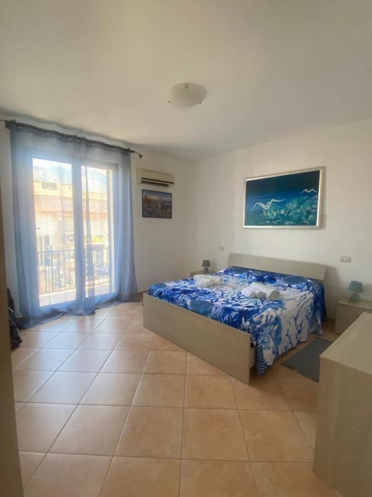 Apartmán A Casa Di Loretta Terrasini Exteriér fotografie